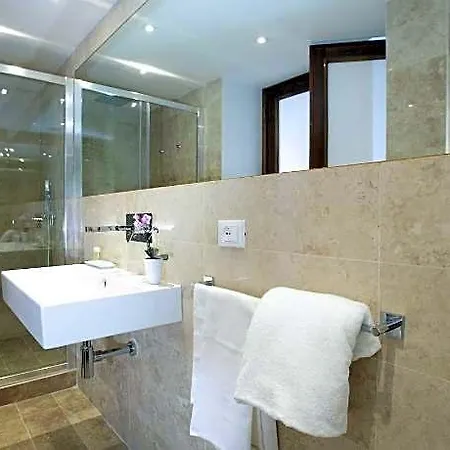 Sofia S Hotel 3*